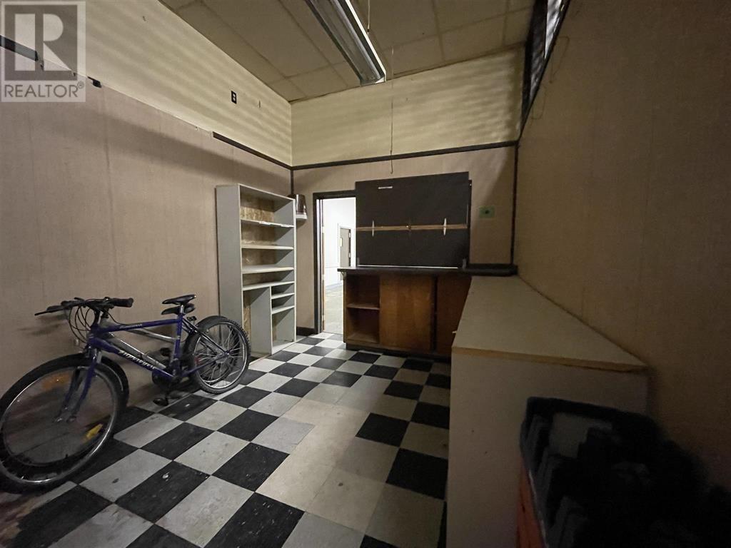 122 Lorne St, Chapleau, ON