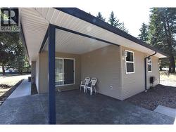 covered stamped concrete patio -