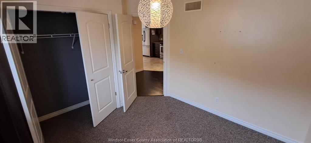 3198 Seville Ave, Windsor, ON - Indoor Photo Showing Other Room