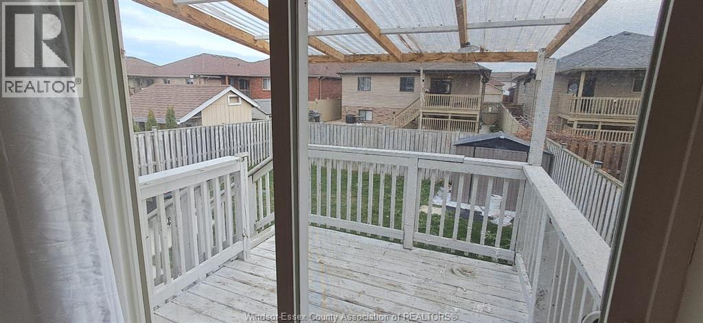 3198 Seville Ave, Windsor, ON - Outdoor With Exterior