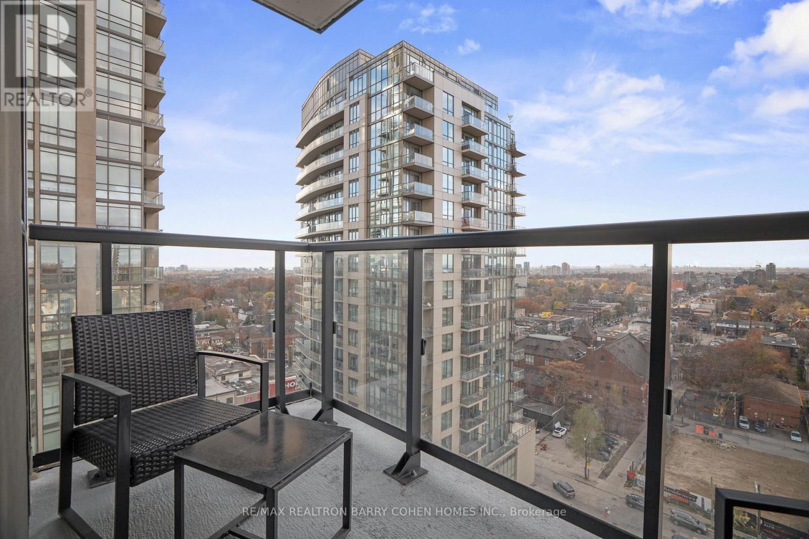 1206 - 1486 Bathurst Street, Toronto, ON - Outdoor