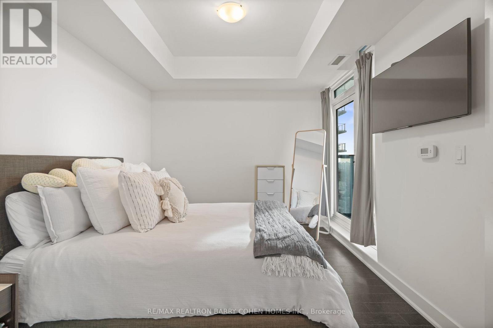 1206 - 1486 Bathurst Street, Toronto, ON - Indoor Photo Showing Bedroom