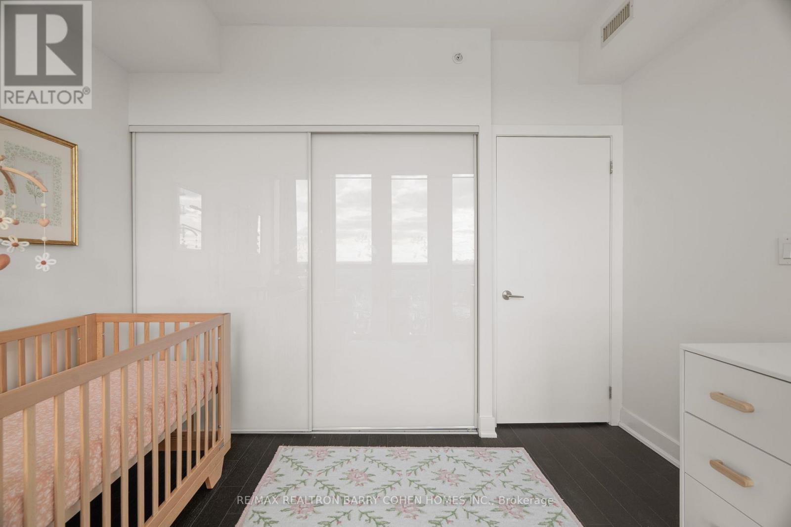 1206 - 1486 Bathurst Street, Toronto, ON - Indoor Photo Showing Other Room