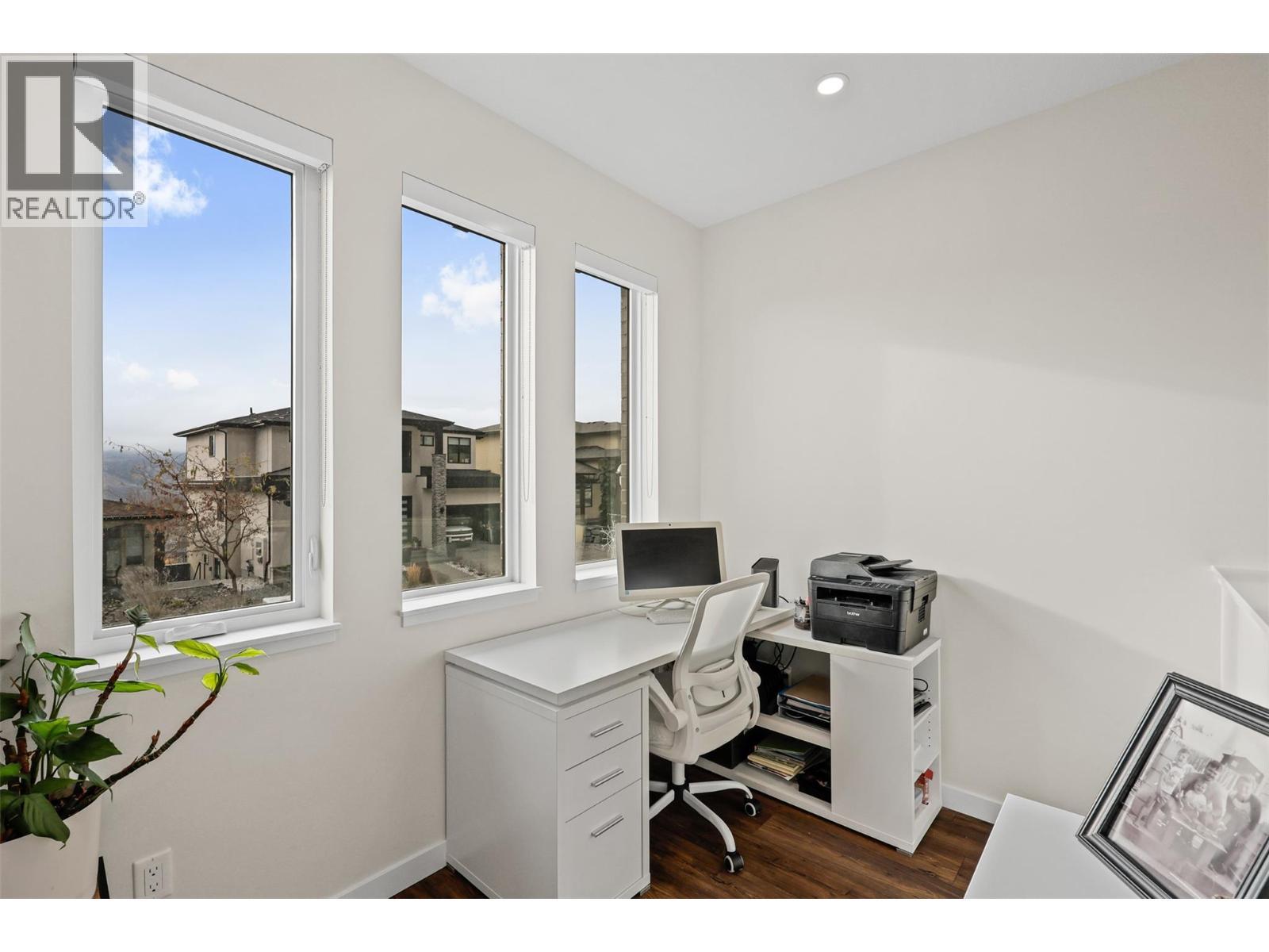 3633 Sillaro Place, Kamloops, BC - Indoor Photo Showing Office