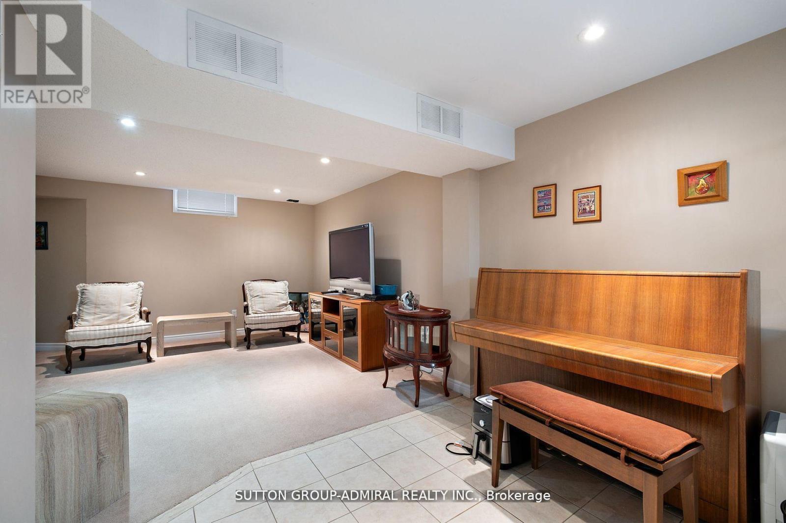 19 Langtry Place, Vaughan, ON - Indoor