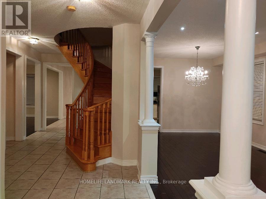 9 Alfred Paterson Drive, Markham, ON - Indoor Photo Showing Other Room