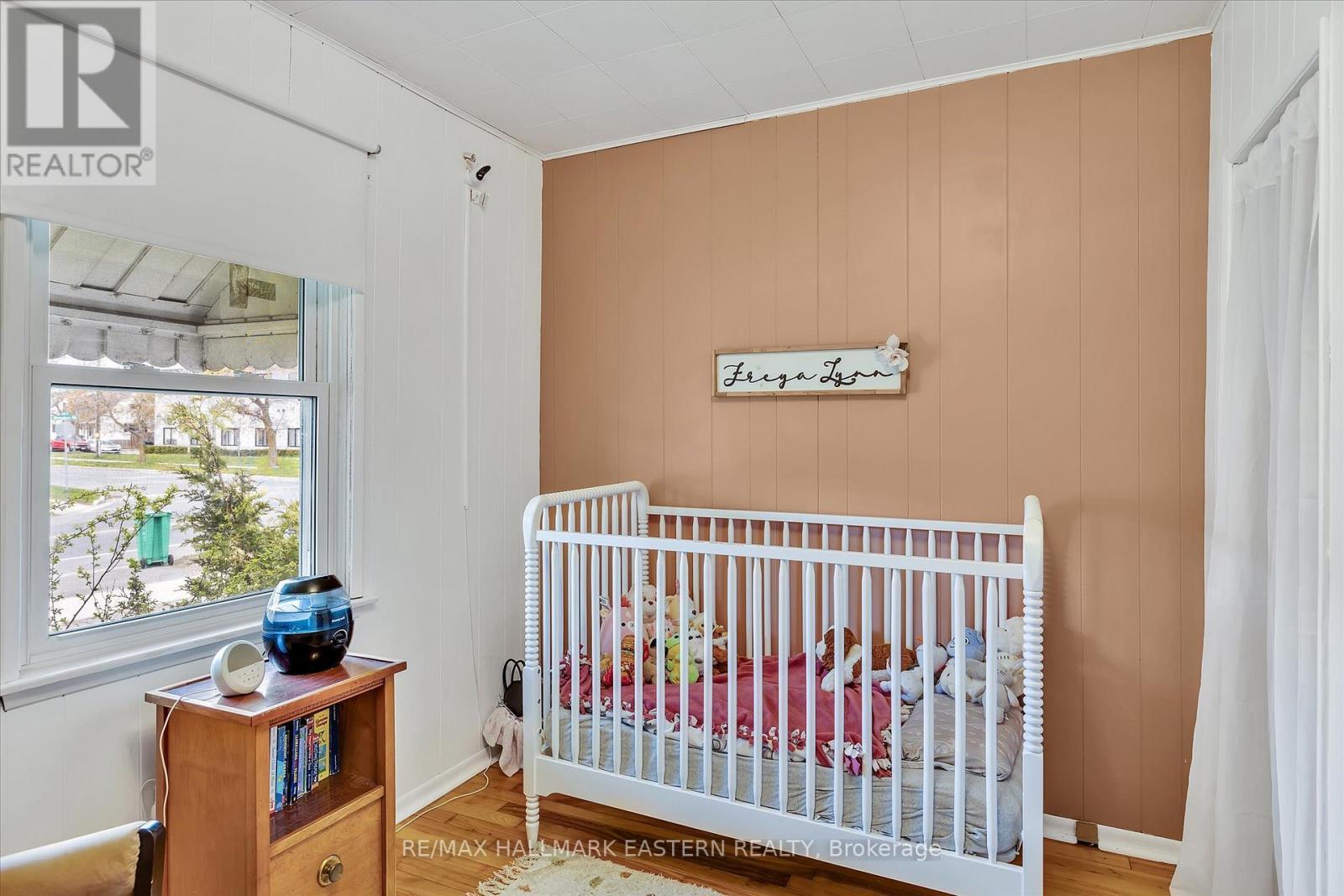 706 Monaghan Road, Peterborough (Otonabee Ward 1), ON - Indoor Photo Showing Bedroom