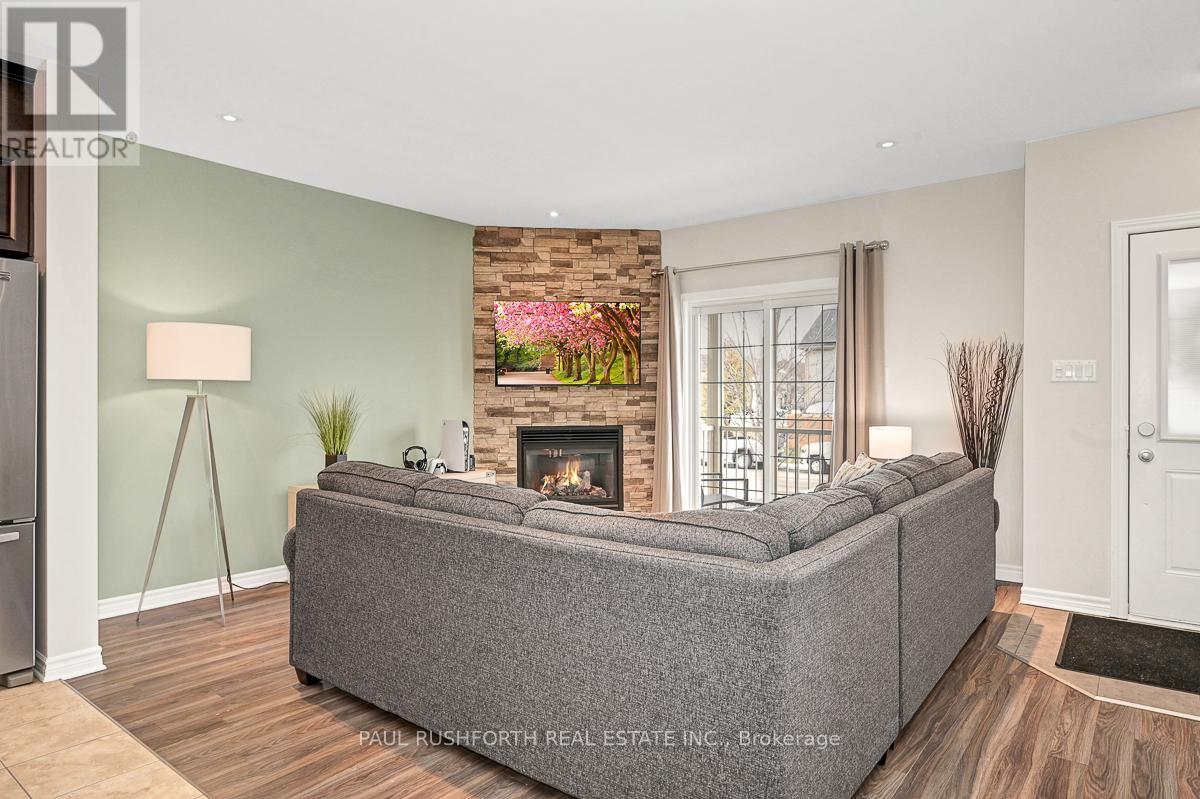 Living Room - 2 - 195 Bourdeau Boulevard, The Nation, ON - Indoor Photo Showing Living Room With Fireplace