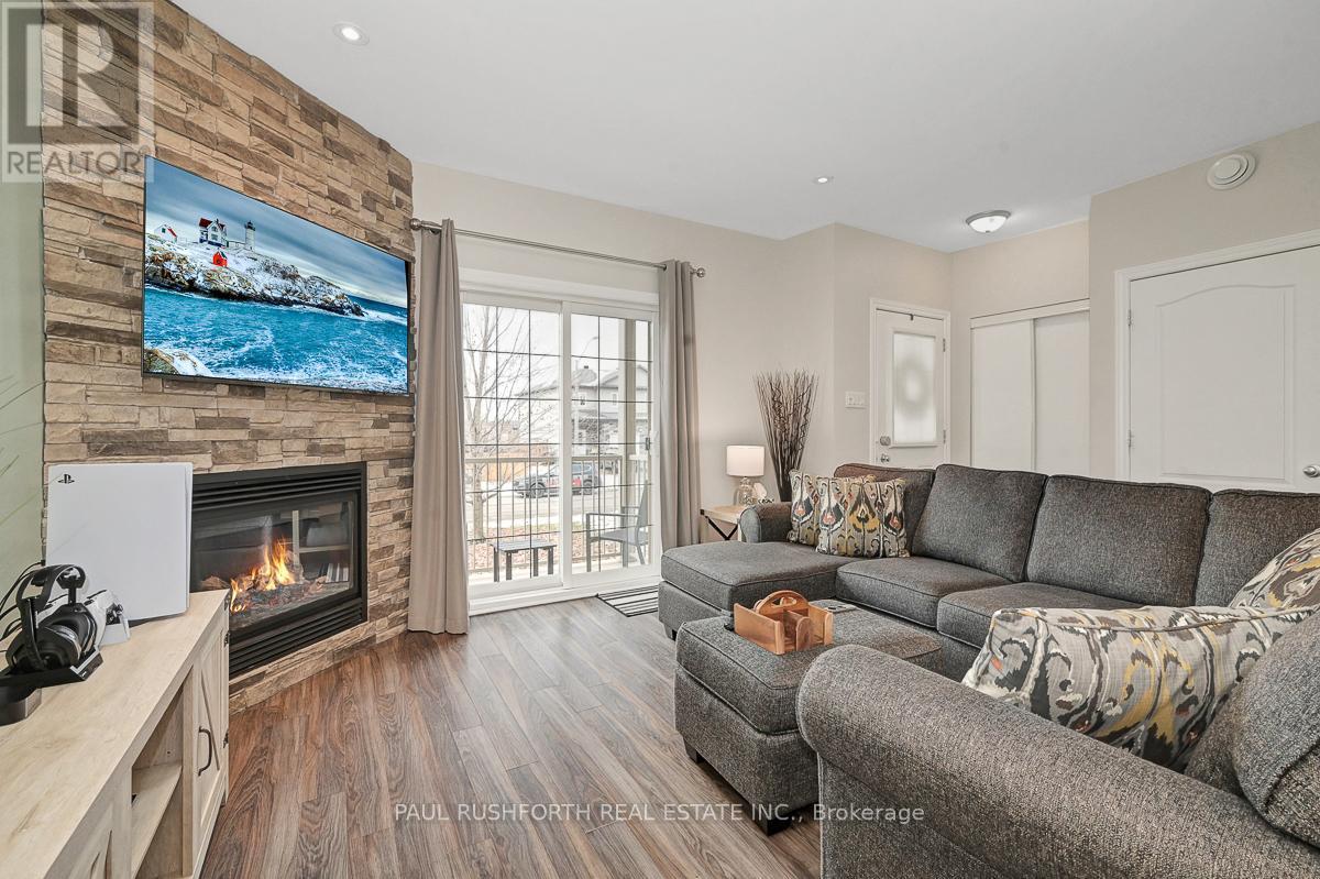 Living Room - 2 - 195 Bourdeau Boulevard, The Nation, ON - Indoor Photo Showing Living Room With Fireplace