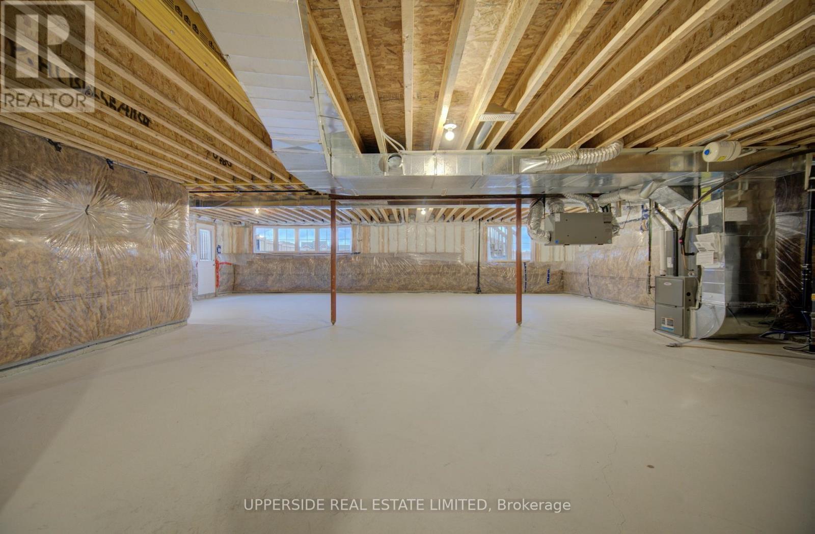 1727 Corsal Court, Innisfil, ON - Indoor Photo Showing Basement