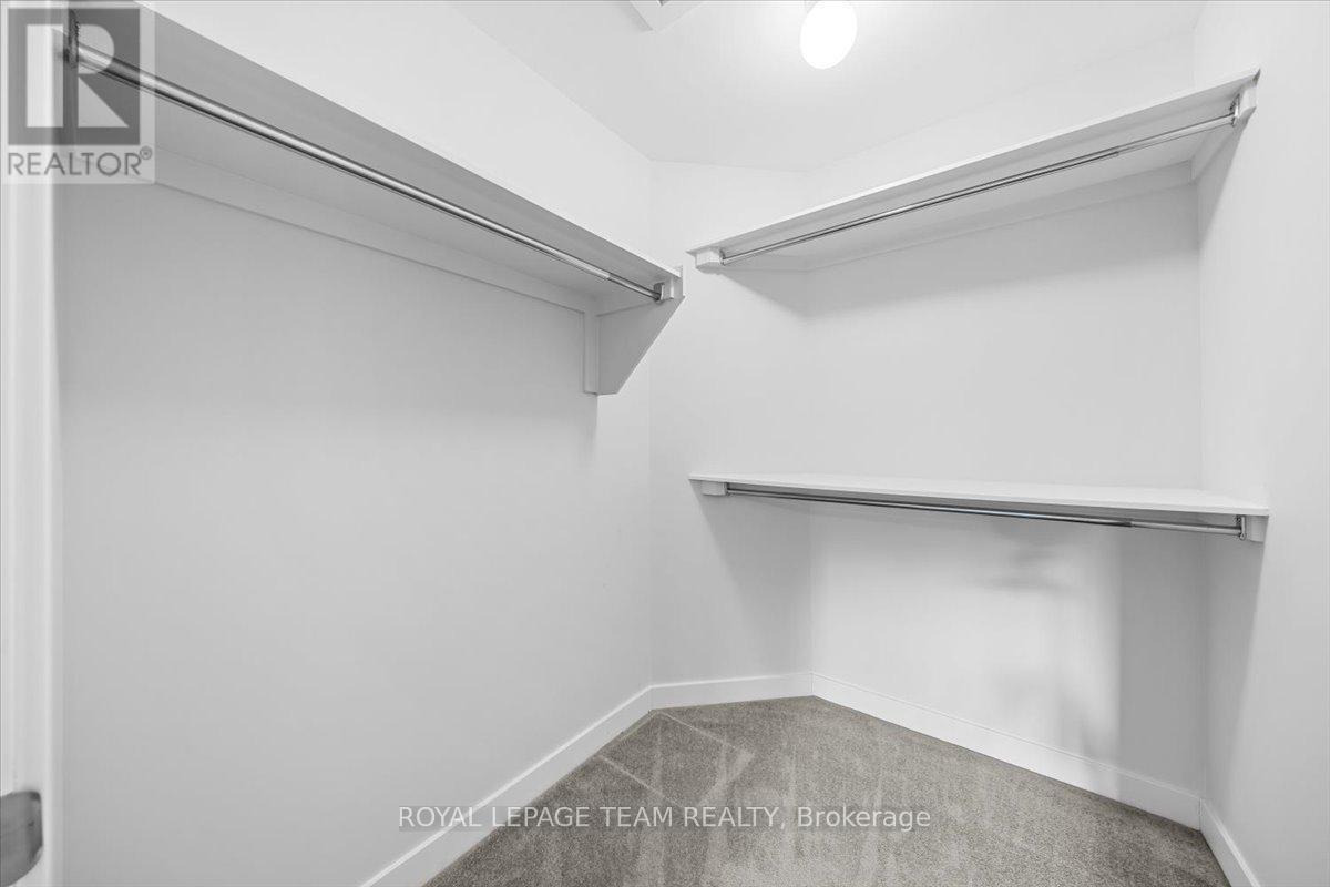 2123 Winsome Terrace, Ottawa, ON - Indoor With Storage