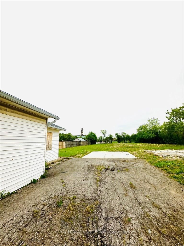 148 Green Road, Hamilton, ON