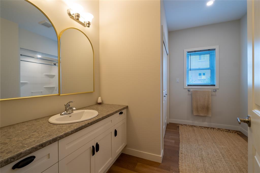 268 London Road, Sarnia, ON