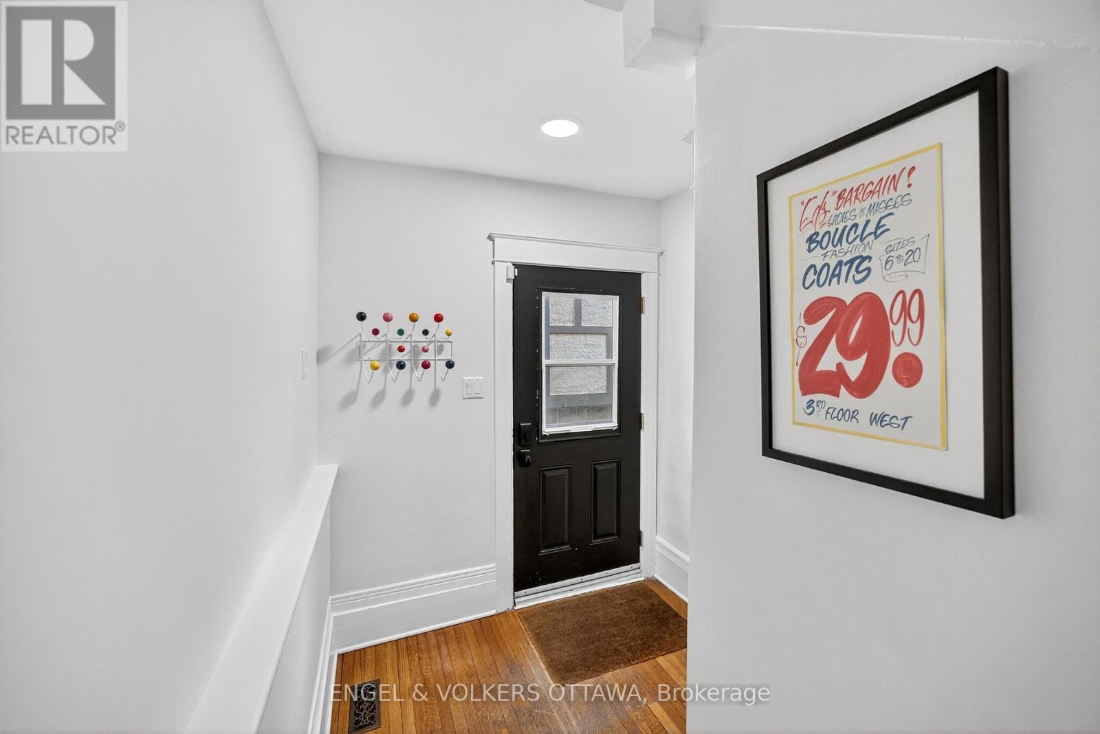 297 Clemow Avenue, Ottawa, ON - Indoor Photo Showing Other Room