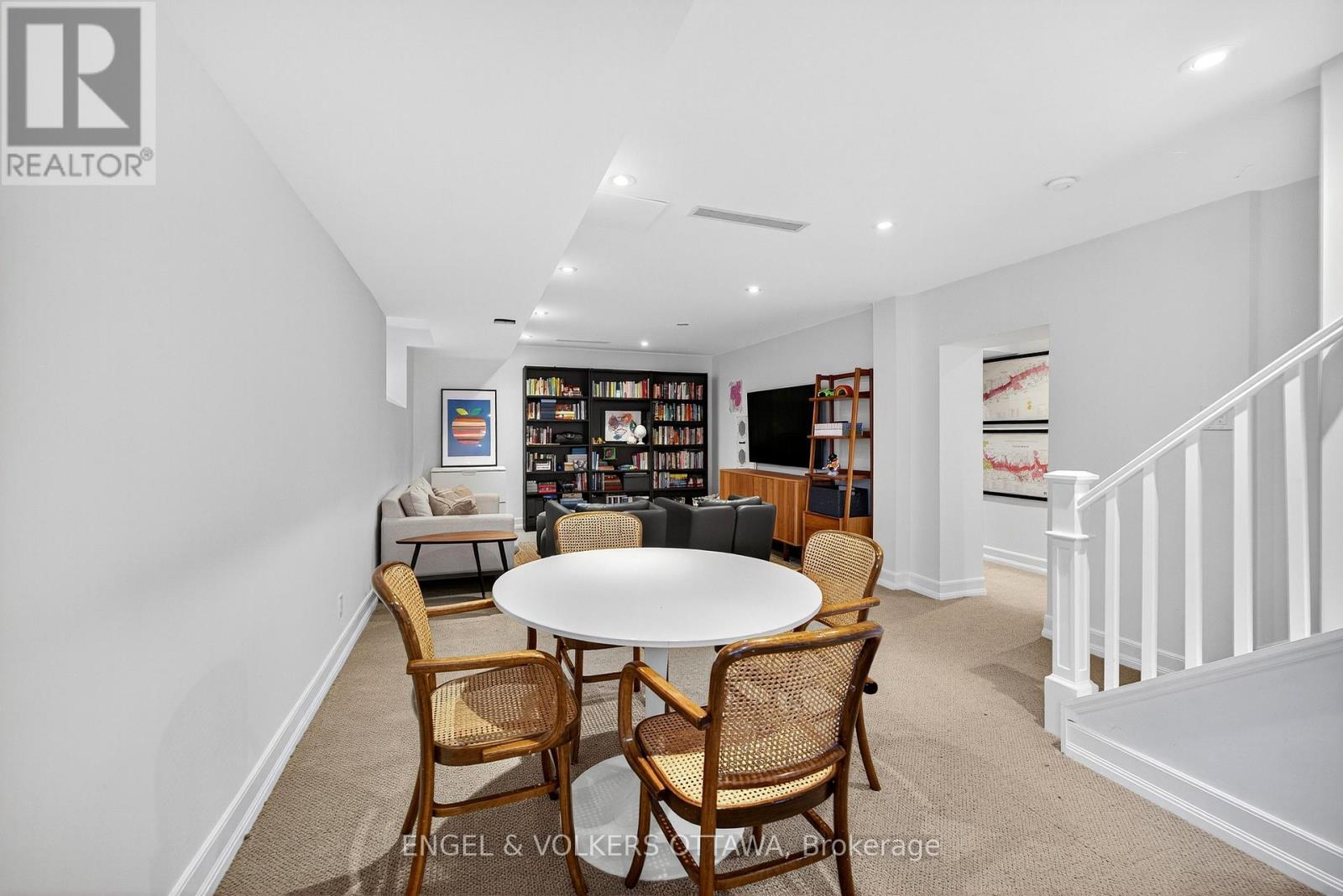 297 Clemow Avenue, Ottawa, ON - Indoor