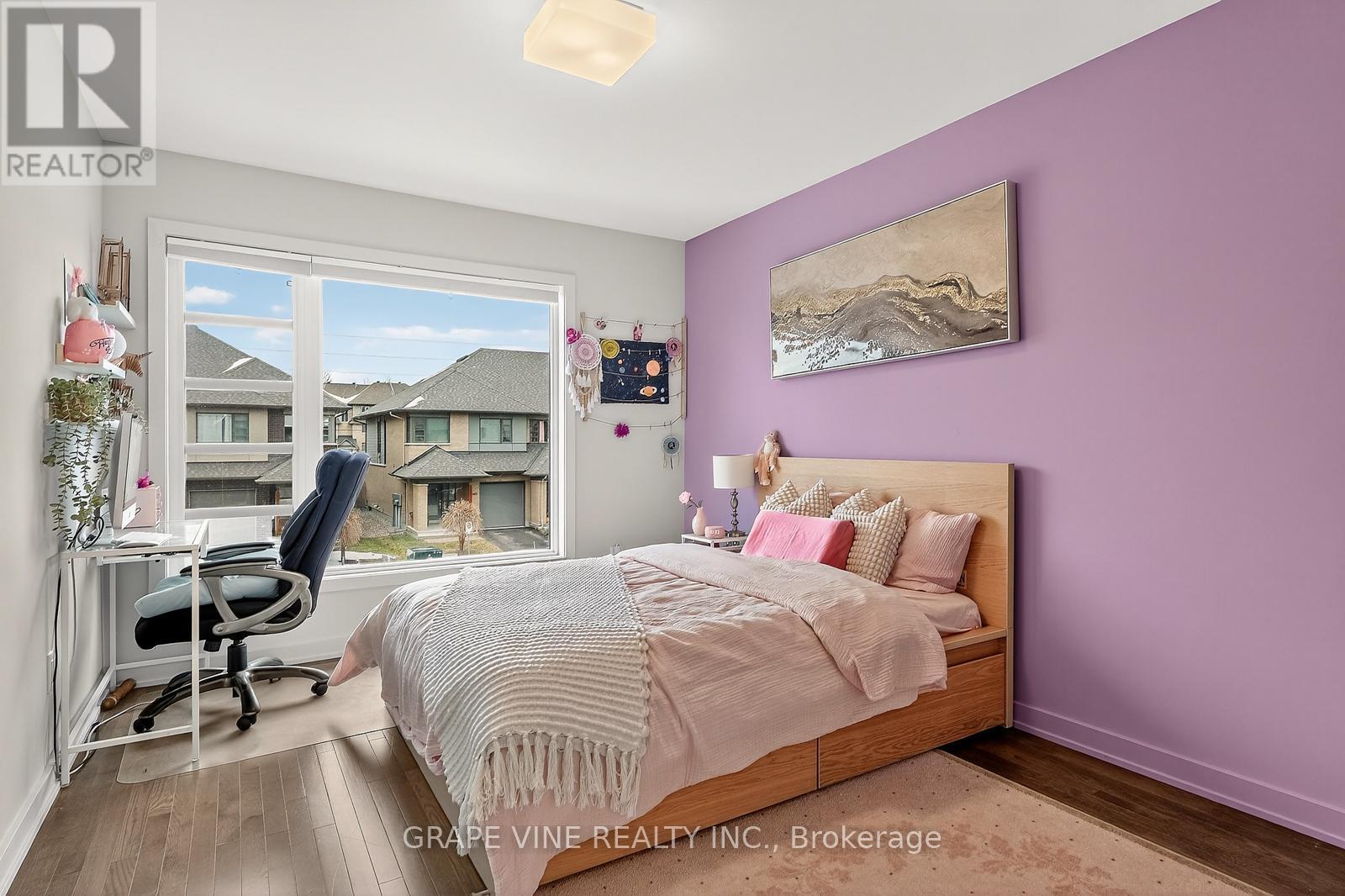 145 Larimar Circle, Ottawa, ON - Indoor Photo Showing Bedroom