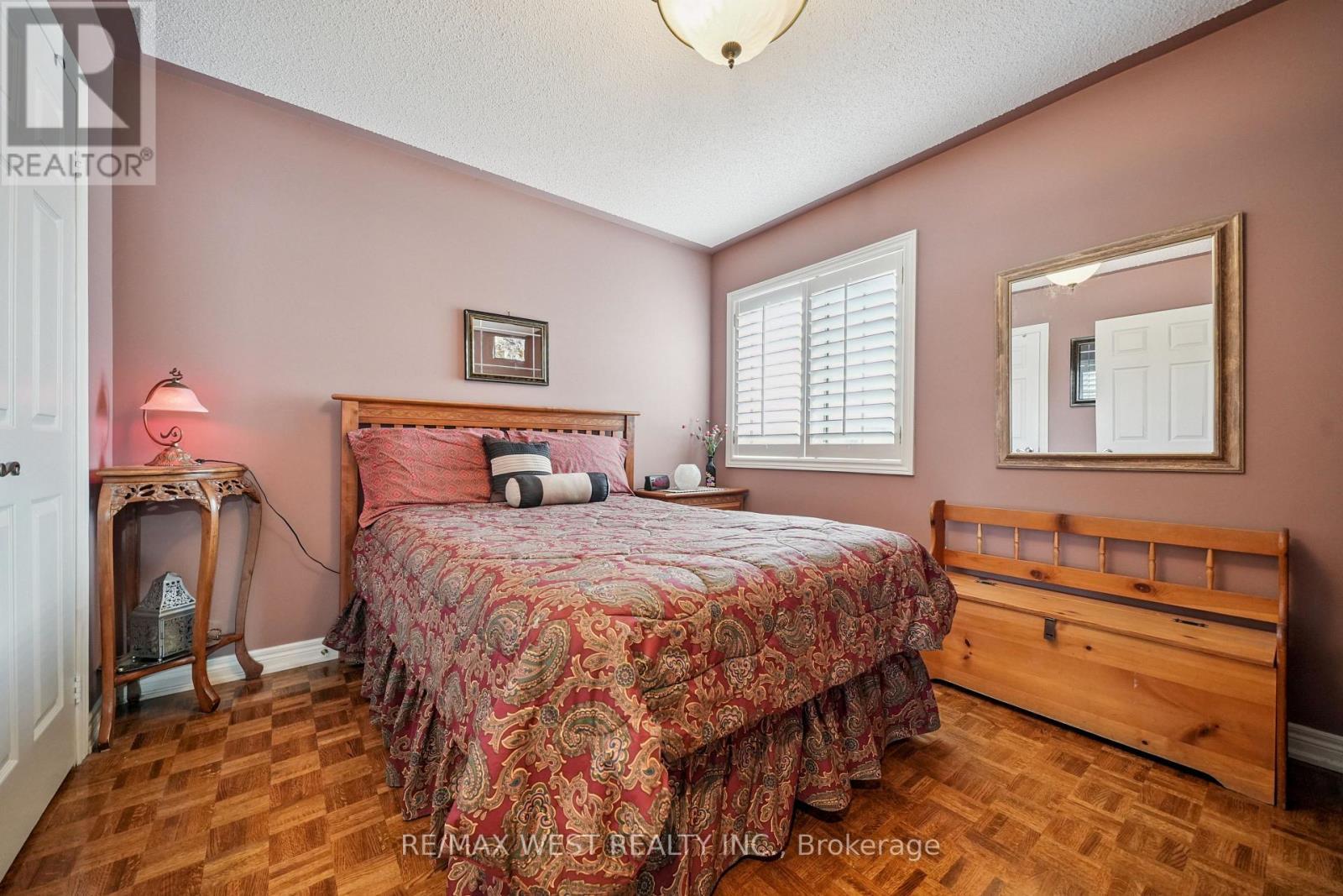 65 Kingly Crest Way, Vaughan, ON - Indoor Photo Showing Bedroom