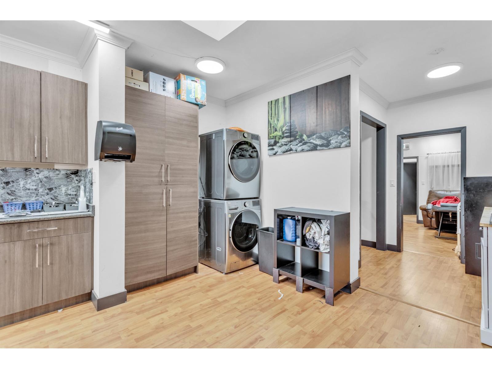 1512 Confidential, Mission, BC