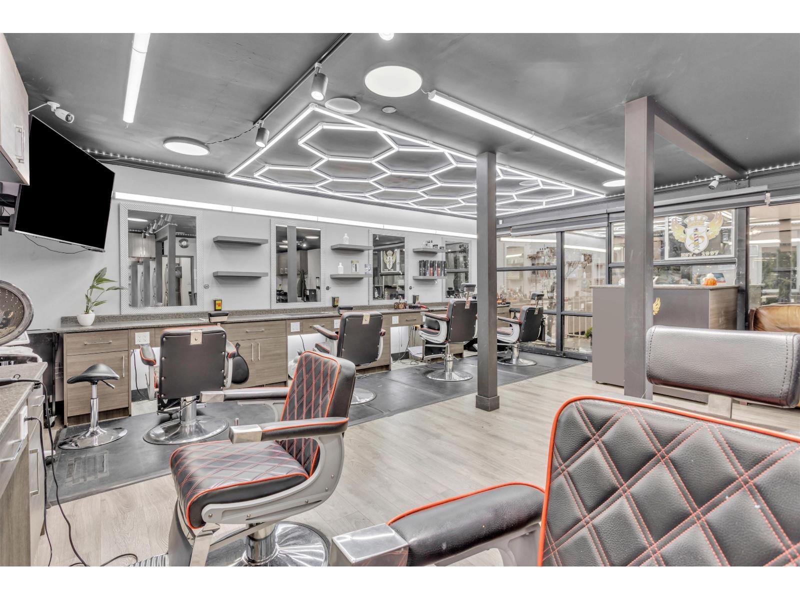 1512 Confidential, Mission, BC