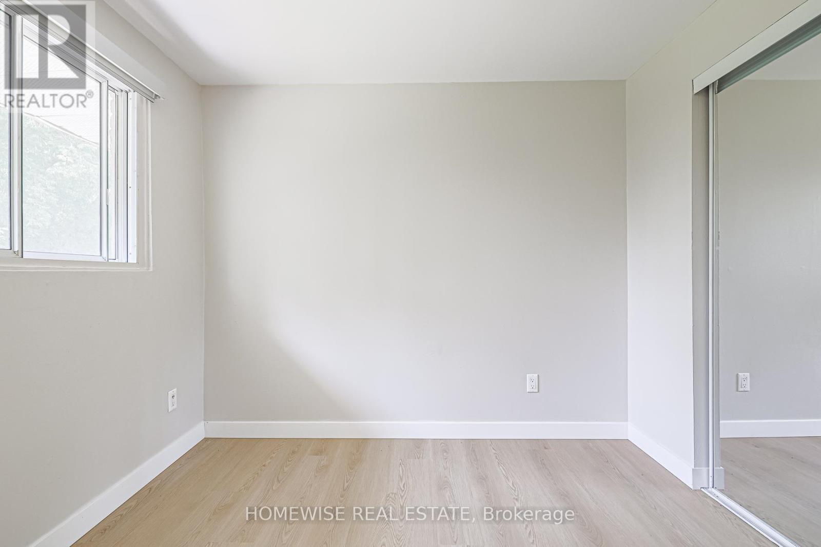 29 - 560 Waverly Street N, Oshawa, ON - Indoor Photo Showing Other Room