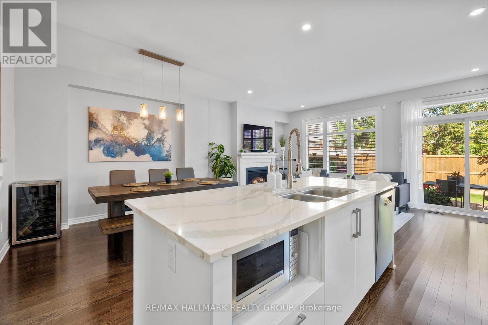 710 Rue Du Cartographe Street, Ottawa, ON - Indoor Photo Showing Kitchen With Double Sink