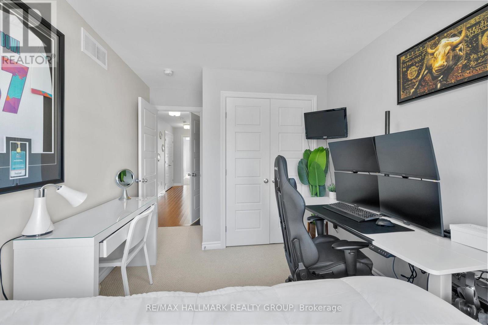 710 Rue Du Cartographe Street, Ottawa, ON - Indoor