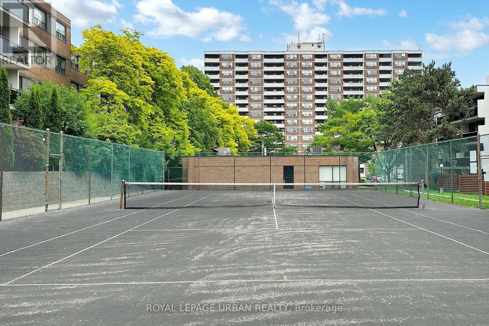 102 - 20 Sunrise Avenue, Toronto, ON - Outdoor