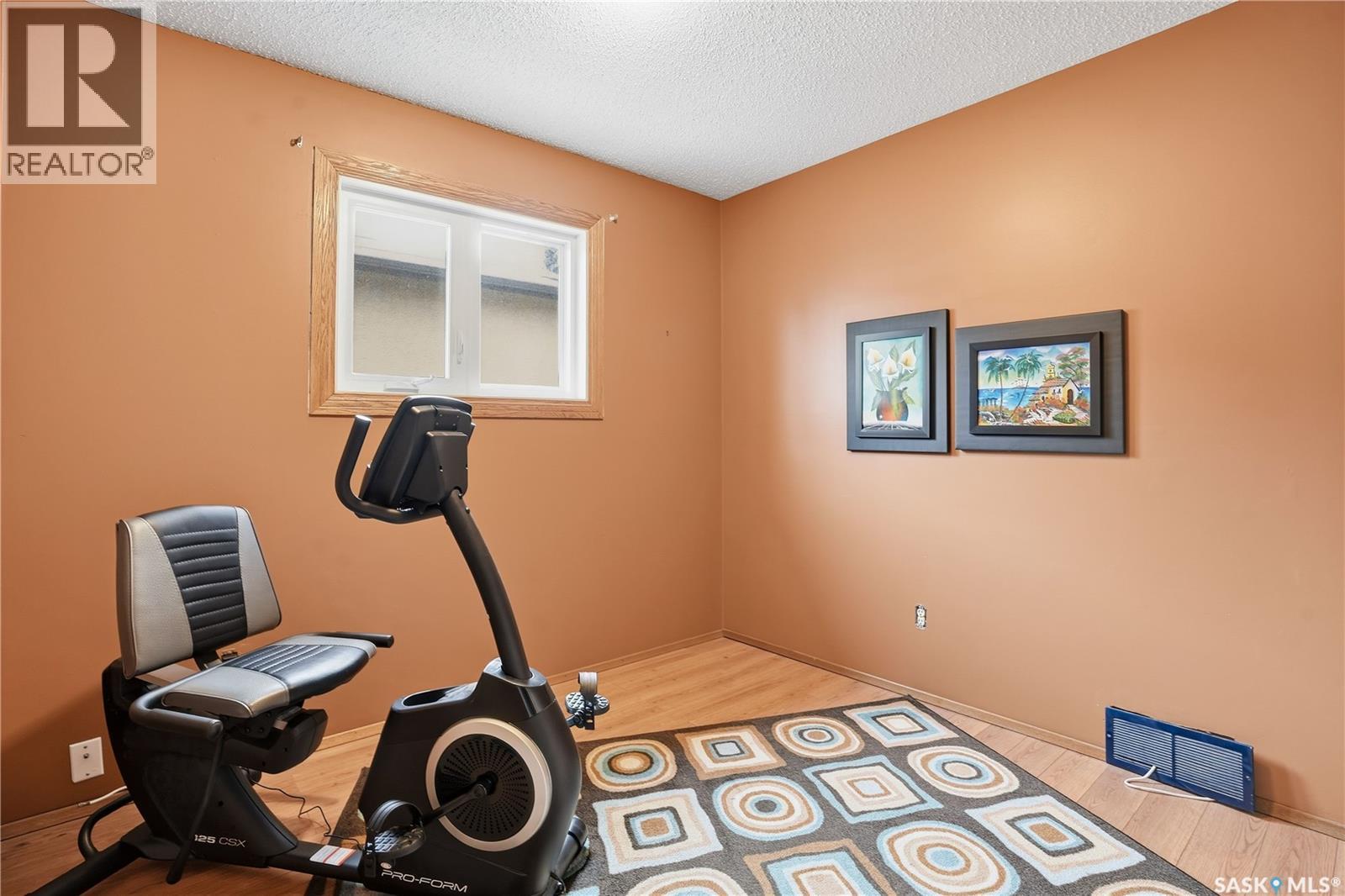 1122 Ferguson Crescent, Regina, SK - Indoor