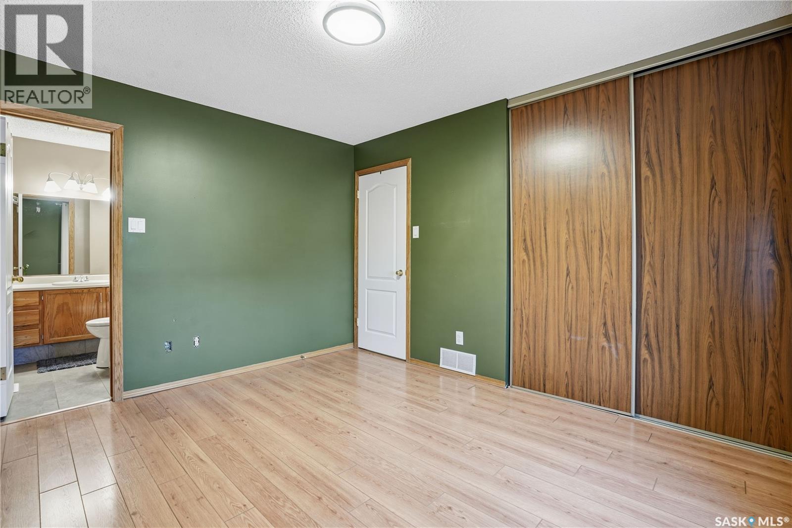 1122 Ferguson Crescent, Regina, SK - Indoor Photo Showing Other Room