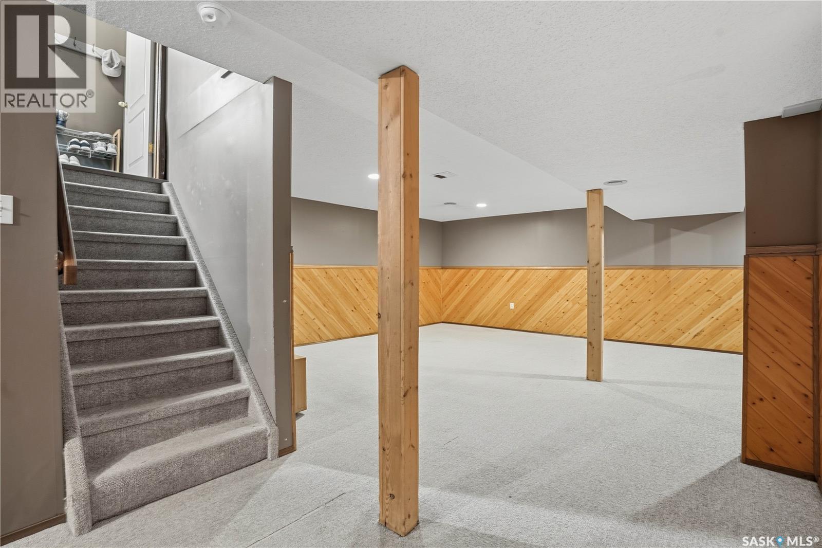 1122 Ferguson Crescent, Regina, SK - Indoor Photo Showing Other Room