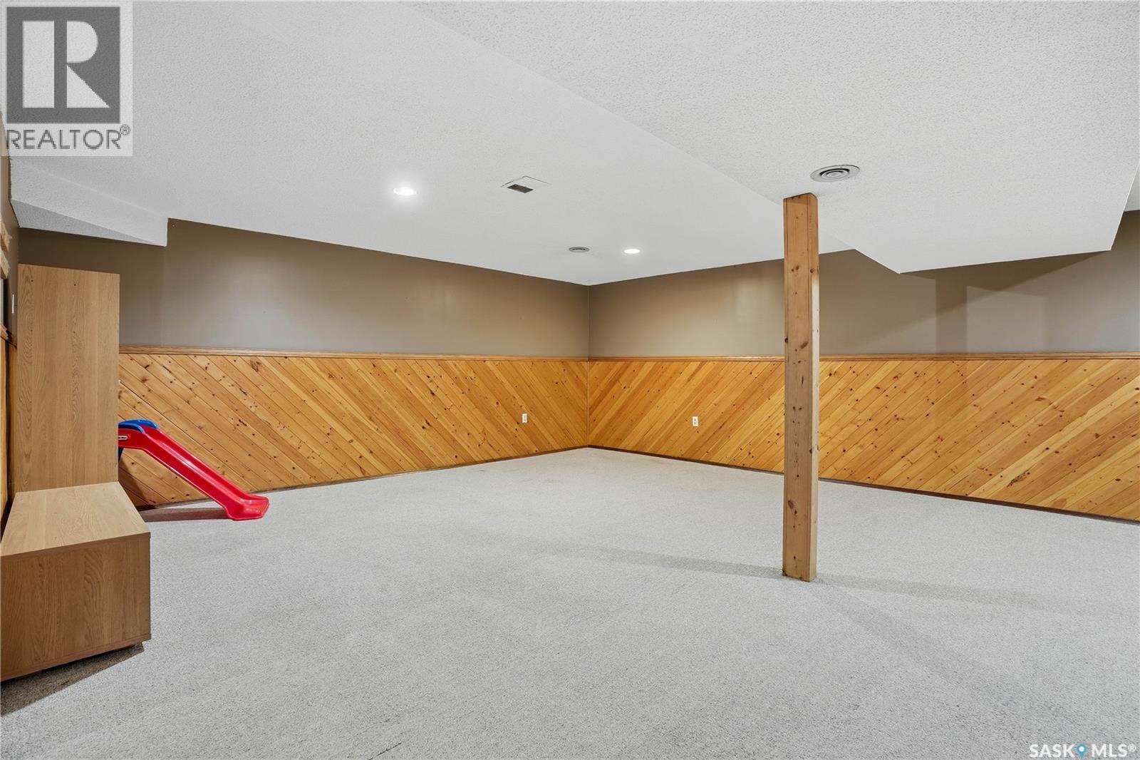 1122 Ferguson Crescent, Regina, SK - Indoor