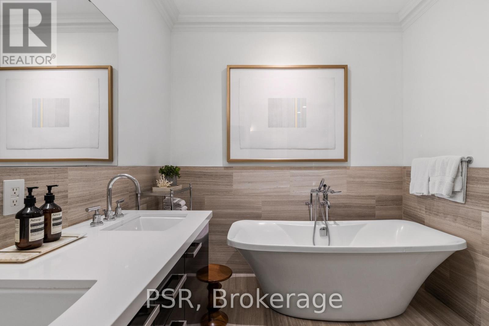 3605 - 311 Bay Street, Toronto, ON - Indoor Photo Showing Bathroom