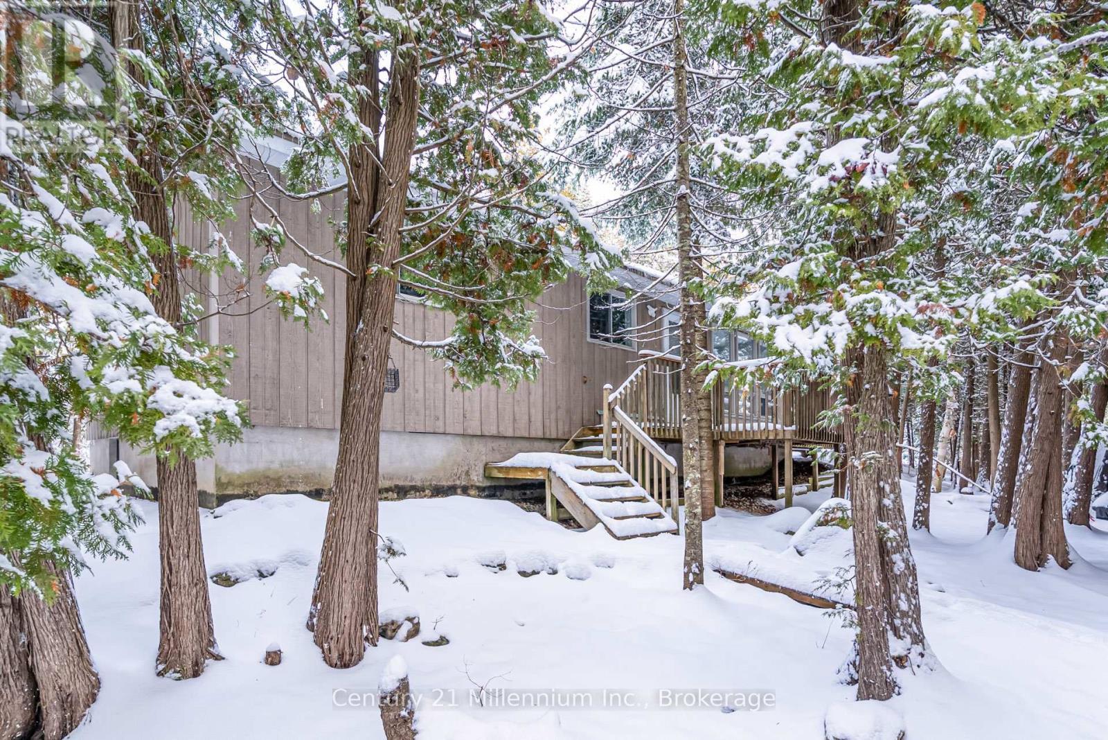 1025 West Road, Northern Bruce Peninsula, ON - Outdoor