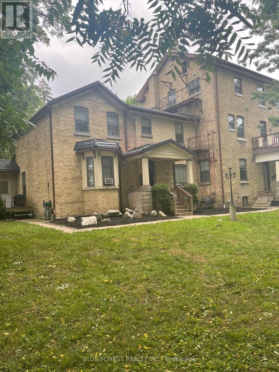 3 - 1 Waverly Place, London East (East F), ON