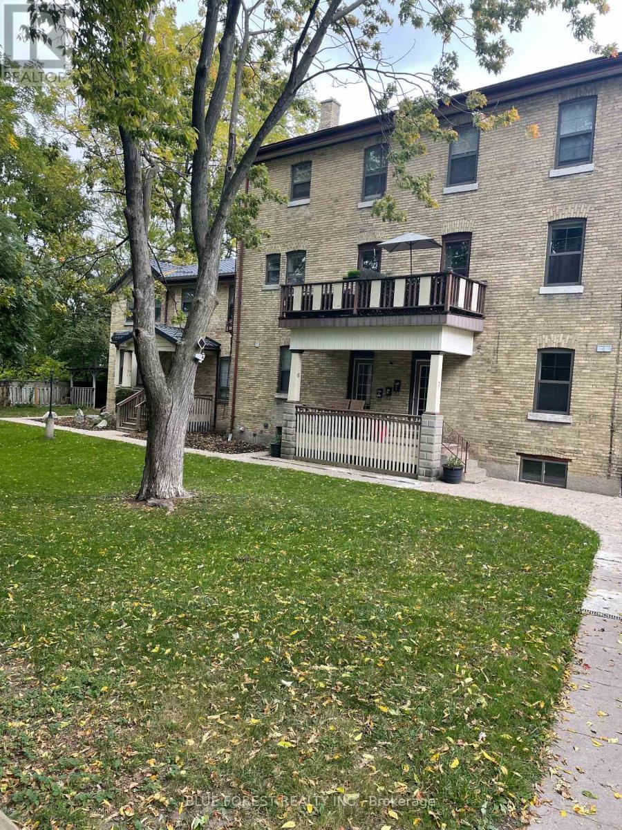 3 - 1 Waverly Place, London East (East F), ON