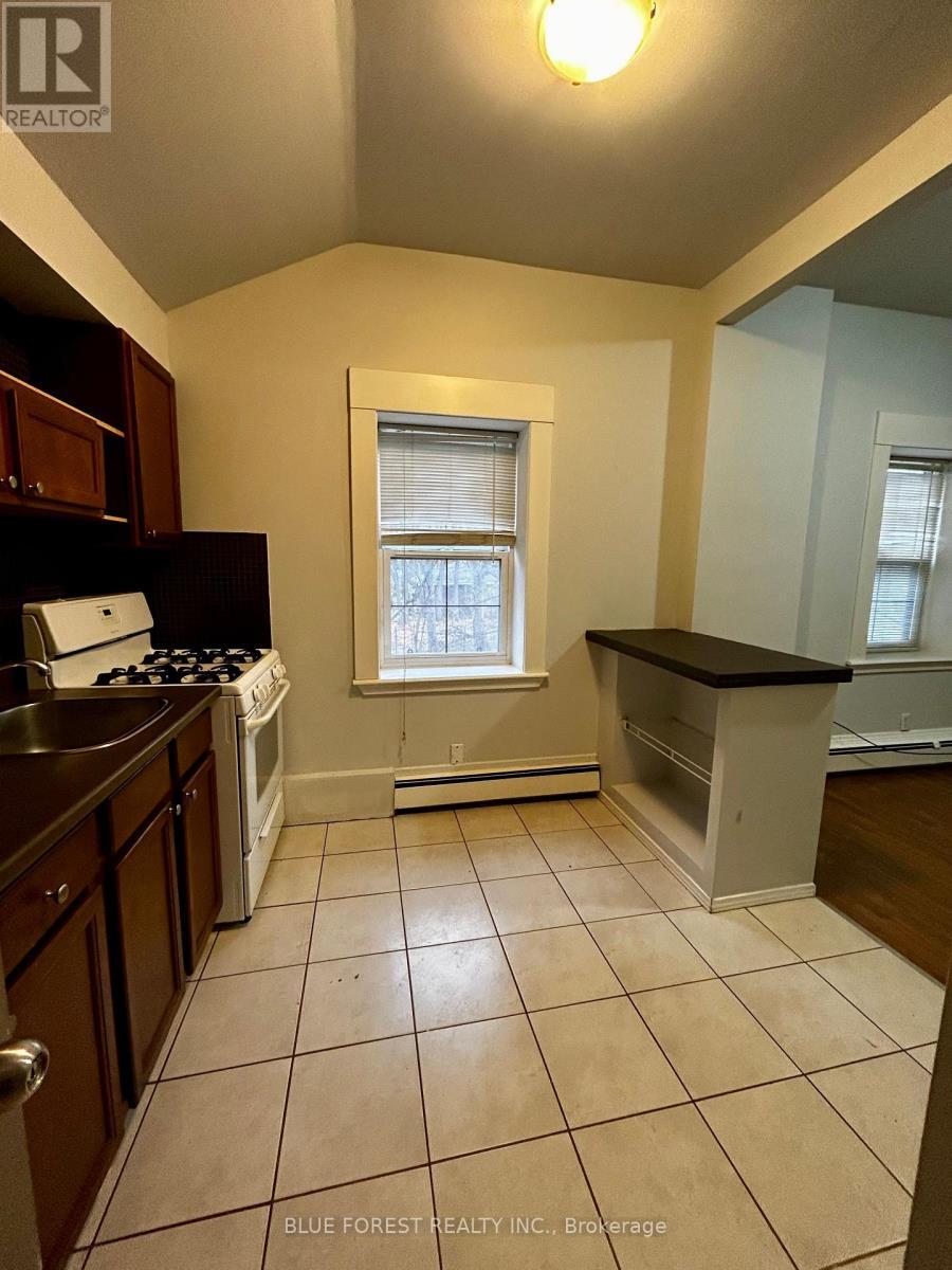 3 - 1 Waverly Place, London East (East F), ON