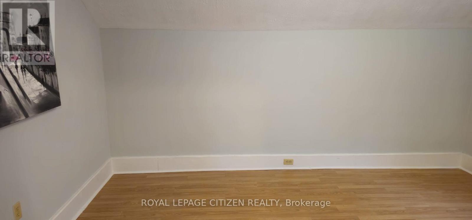 92 Mill Street W, Greater Napanee, ON - Indoor Photo Showing Other Room