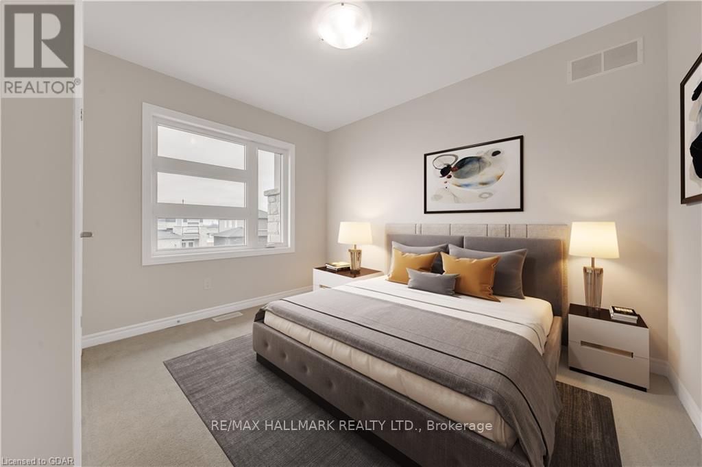 7871 Seabiscuit Drive, Niagara Falls, ON - Indoor Photo Showing Bedroom