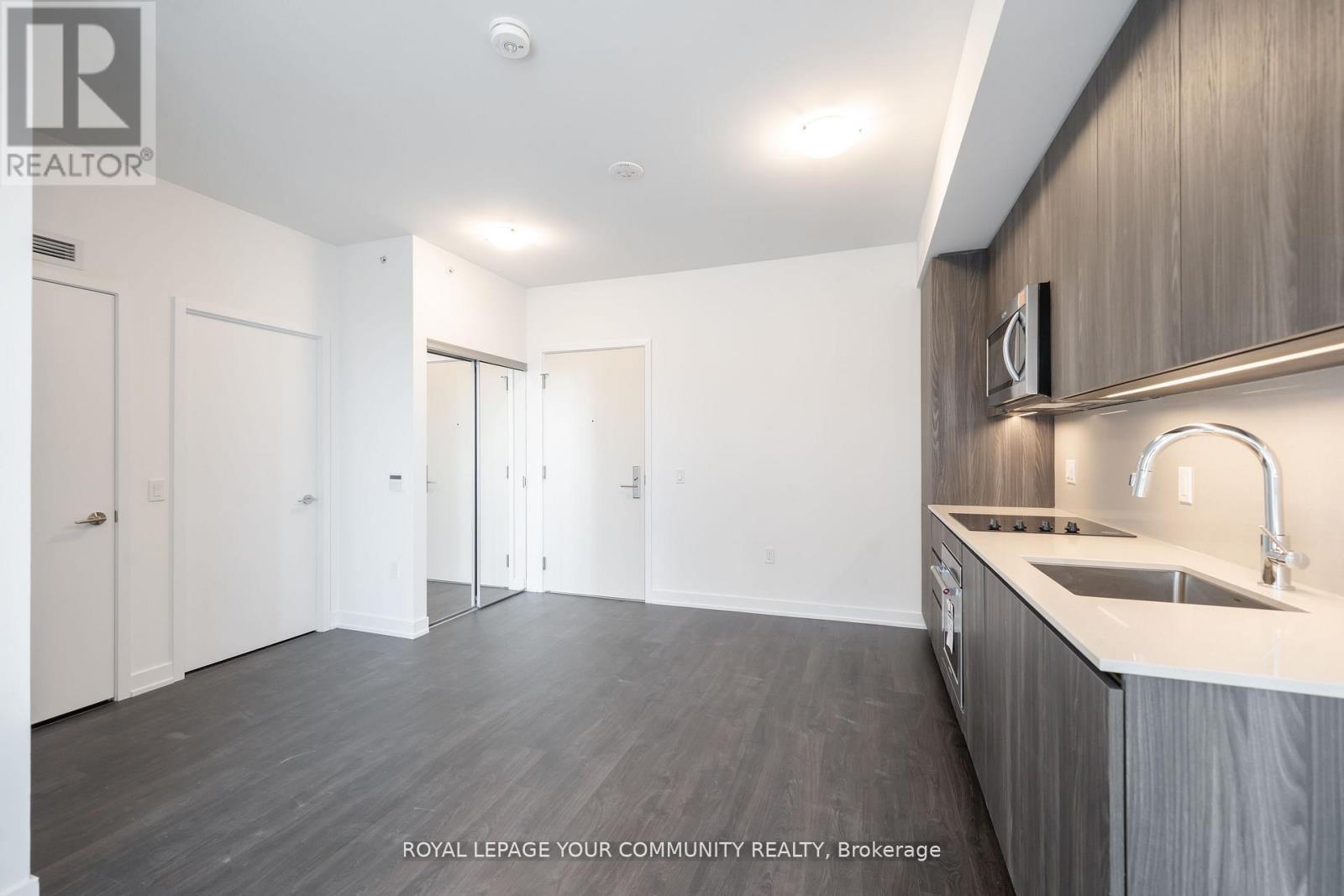 1315 - 15 Richardson Street, Toronto, ON - Indoor Photo Showing Kitchen