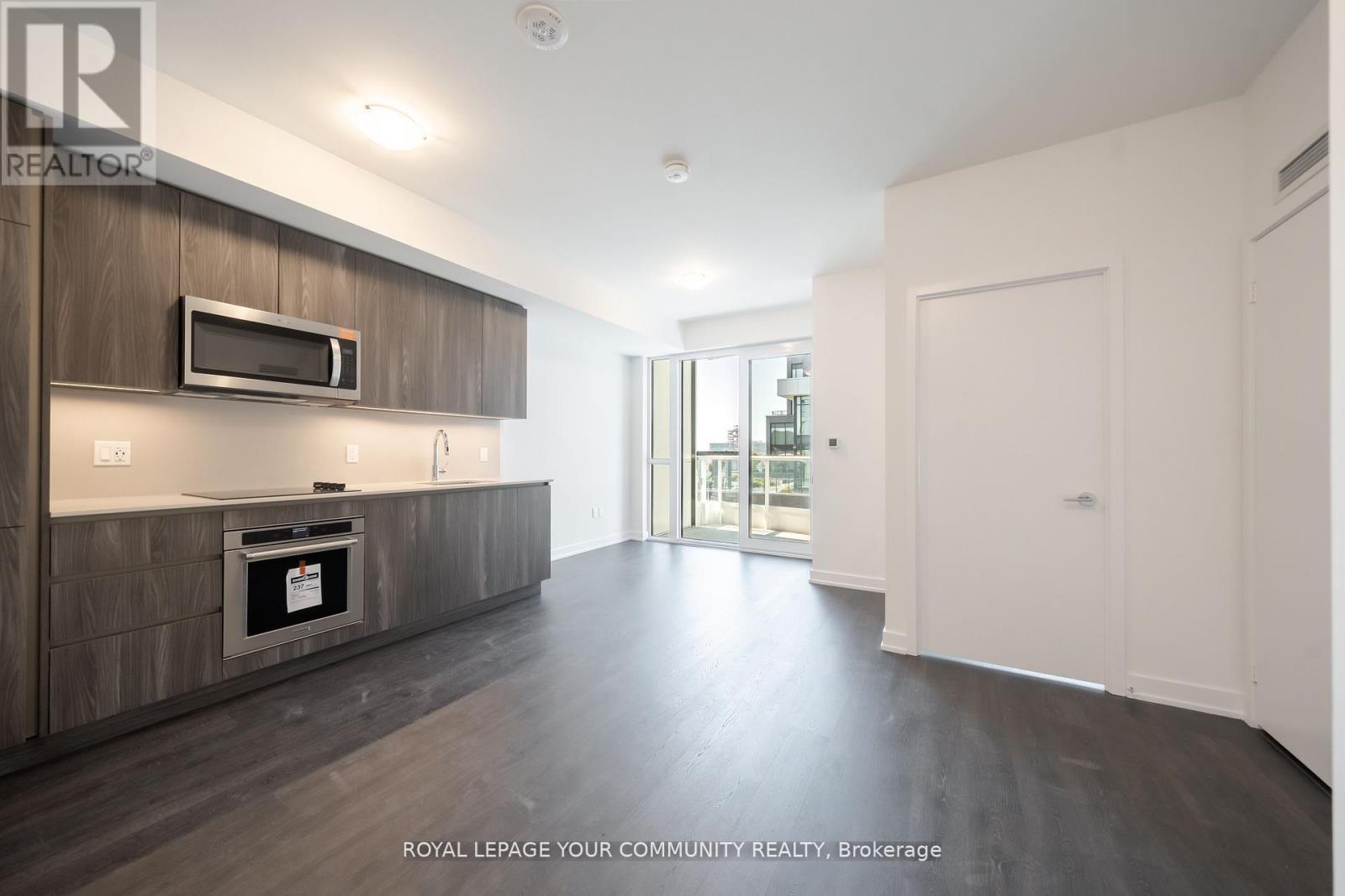 1315 - 15 Richardson Street, Toronto, ON - Indoor Photo Showing Kitchen