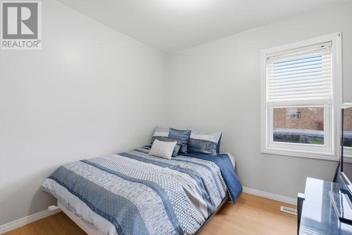 22275 Highway 17, Iron Bridge, ON - Indoor Photo Showing Bedroom