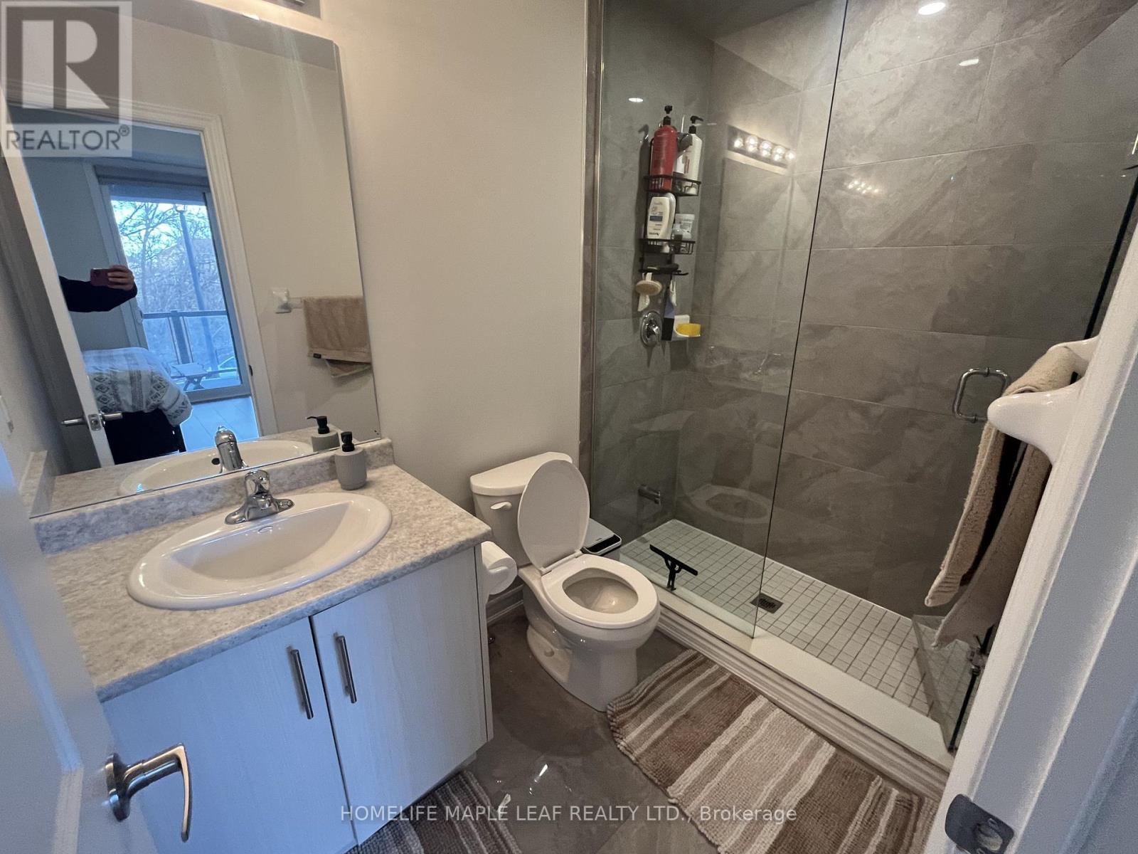 46 - 45 Knotsberry Circle, Brampton, ON - Indoor Photo Showing Bathroom