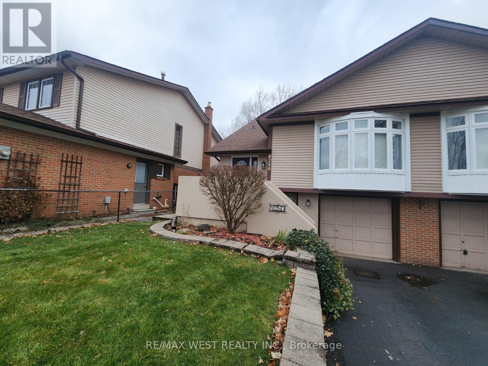 Basement - 4250 Jefton Crescent, Mississauga, ON - Outdoor