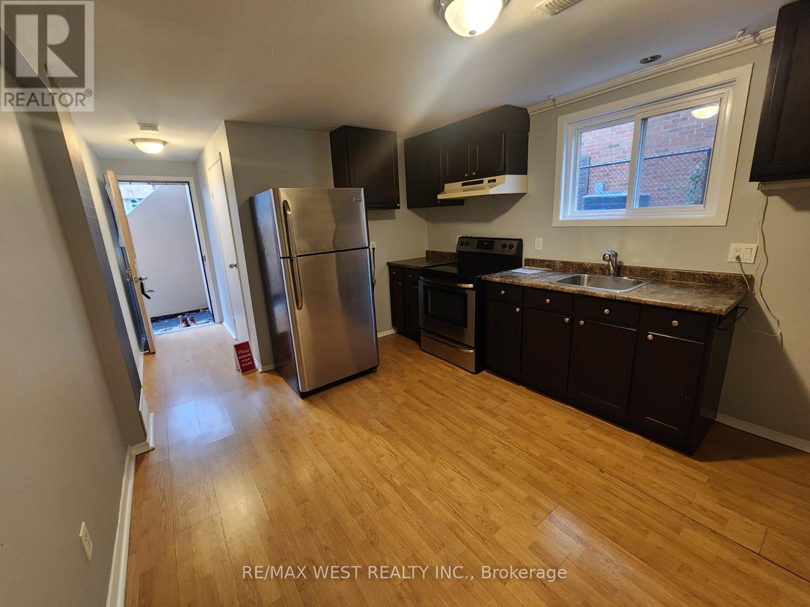 Basement - 4250 Jefton Crescent, Mississauga, ON - Indoor Photo Showing Kitchen