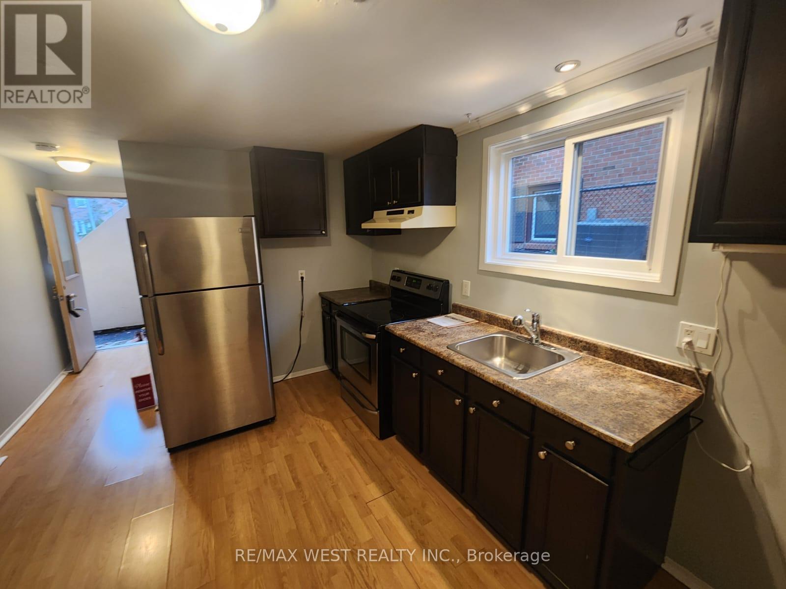 Basement - 4250 Jefton Crescent, Mississauga, ON - Indoor Photo Showing Kitchen