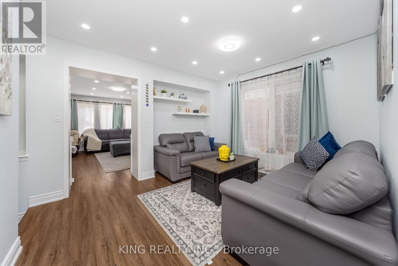 87 Fletcher Circle, Cambridge, ON - Indoor Photo Showing Living Room