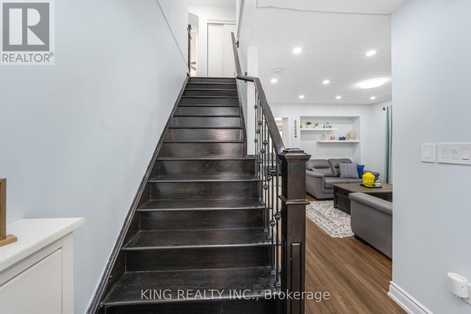 87 Fletcher Circle, Cambridge, ON - Indoor Photo Showing Other Room