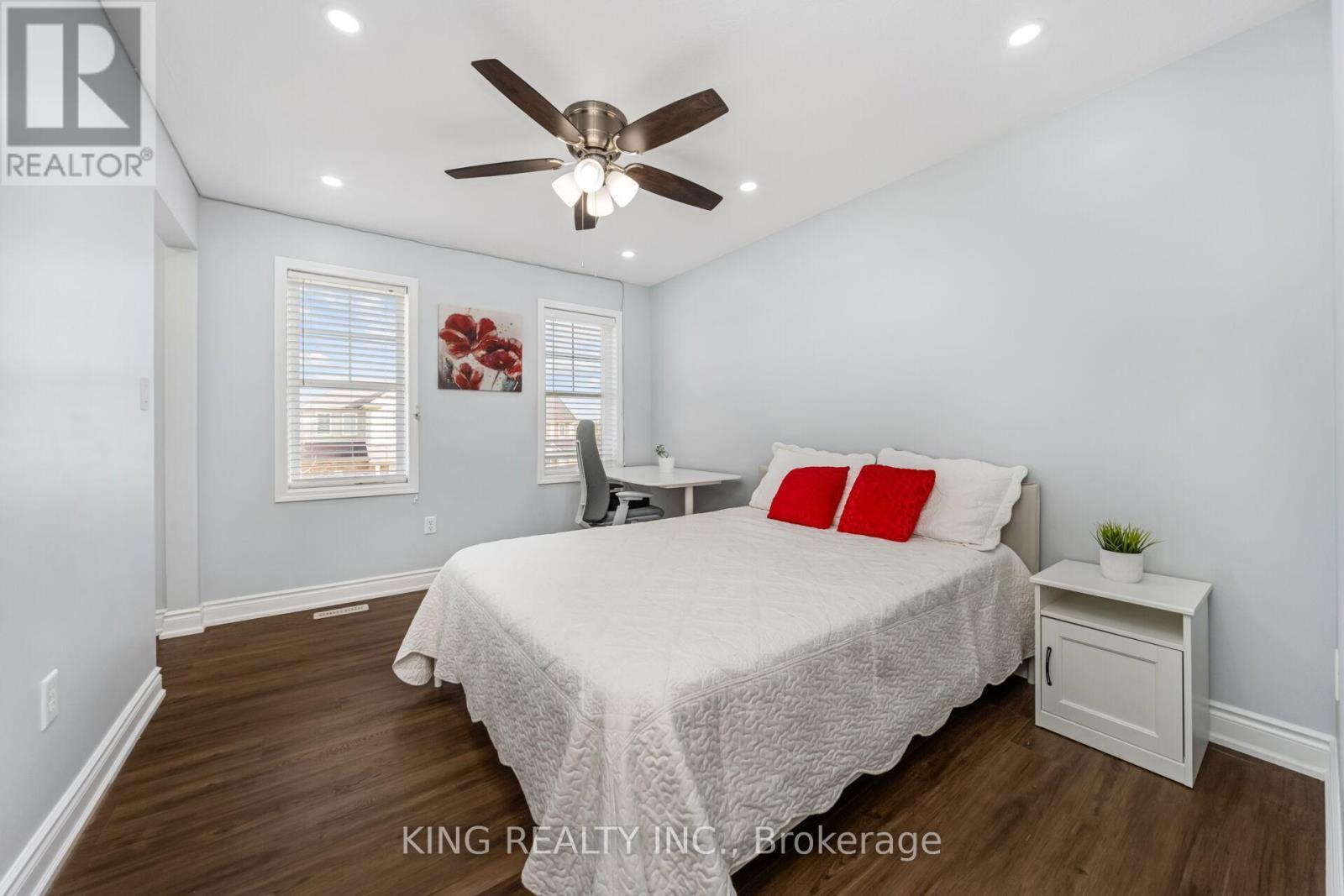 87 Fletcher Circle, Cambridge, ON - Indoor Photo Showing Bedroom