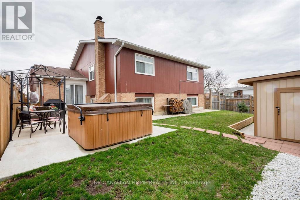 17 Claypine Trail, Brampton (Brampton North), ON - Outdoor With Exterior
