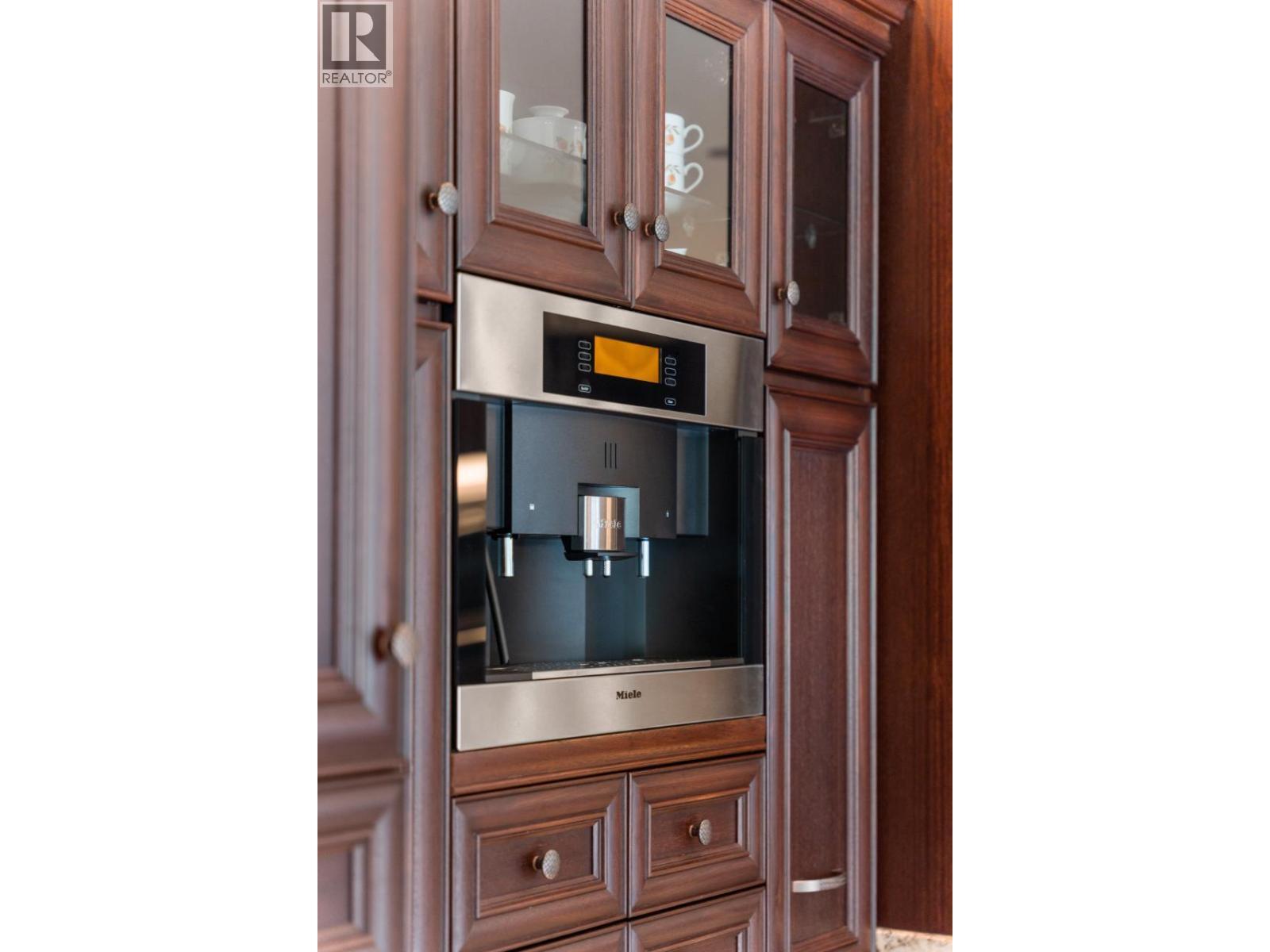 1480 Nighthawk Drive, Castlegar, BC - Indoor